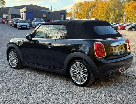 Mini Convertible 1.5 Cooper 2dr 5