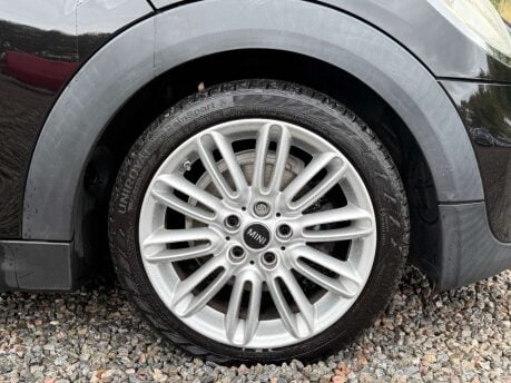 Mini Convertible 1.5 Cooper 2dr 17