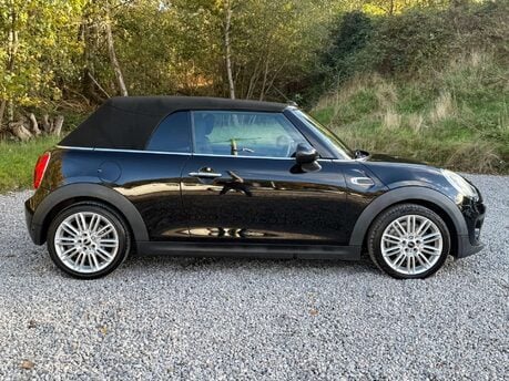 Mini Convertible 1.5 Cooper 2dr
