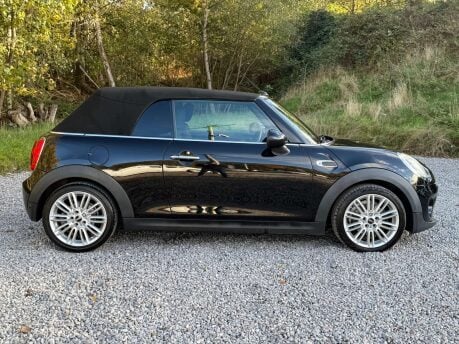 Mini Convertible 1.5 Cooper 2dr 2