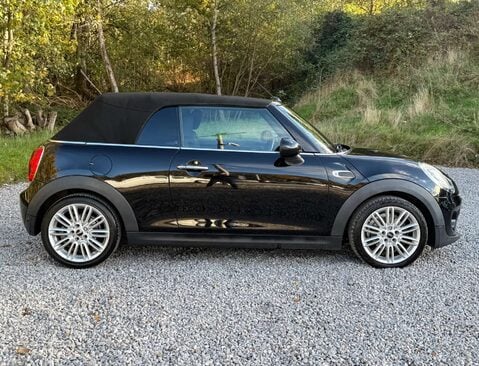 Mini Convertible 1.5 Cooper 2dr 2