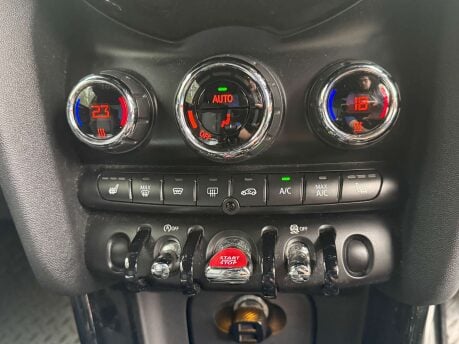 Mini Convertible 1.5 Cooper 2dr 55