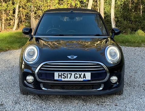 Mini Convertible 1.5 Cooper 2dr 8