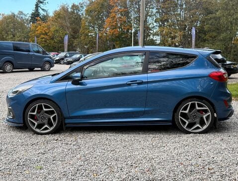 Ford Fiesta 1.5 Fiesta ST-2 T 3dr 6