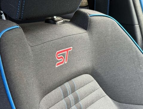 Ford Fiesta 1.5 Fiesta ST-2 T 3dr 15