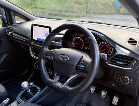 Ford Fiesta 1.5 Fiesta ST-2 T 3dr 9