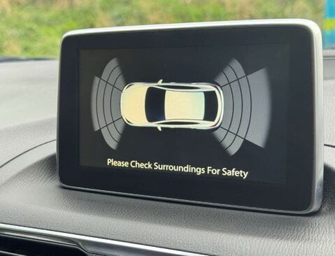 Mazda 3 2.0 3 Sport Nav 4dr 18