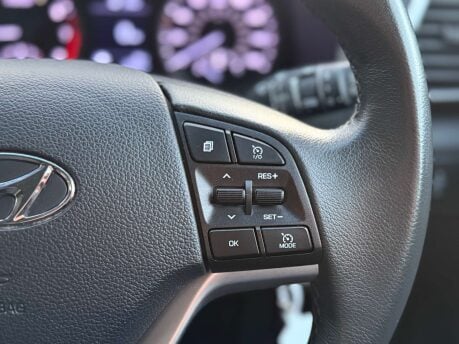 Hyundai TUCSON 1.6 Tucson SE Nav GDi 2WD 5dr 47
