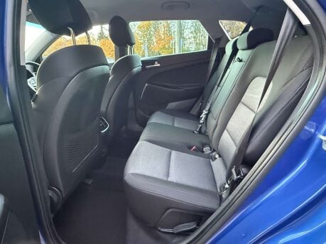 Hyundai TUCSON 1.6 Tucson SE Nav GDi 2WD 5dr 19