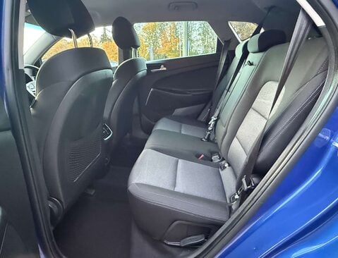 Hyundai TUCSON 1.6 Tucson SE Nav GDi 2WD 5dr 19