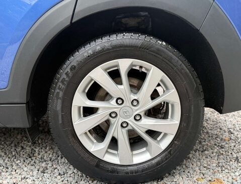 Hyundai TUCSON 1.6 Tucson SE Nav GDi 2WD 5dr 10