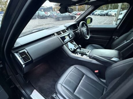 Land Rover Range Rover Sport 3.0 Range Rover Sport HSE Silver D MHEV Auto 4WD 5dr 34