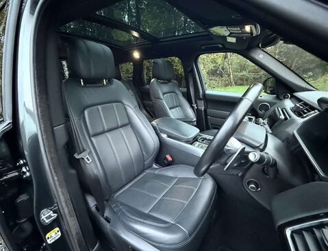 Land Rover Range Rover Sport 3.0 Range Rover Sport HSE Silver D MHEV Auto 4WD 5dr 39