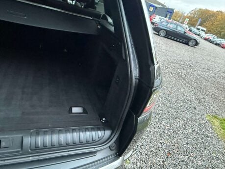 Land Rover Range Rover Sport 3.0 Range Rover Sport HSE Silver D MHEV Auto 4WD 5dr 13
