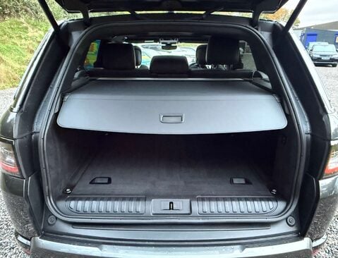 Land Rover Range Rover Sport 3.0 Range Rover Sport HSE Silver D MHEV Auto 4WD 5dr 16