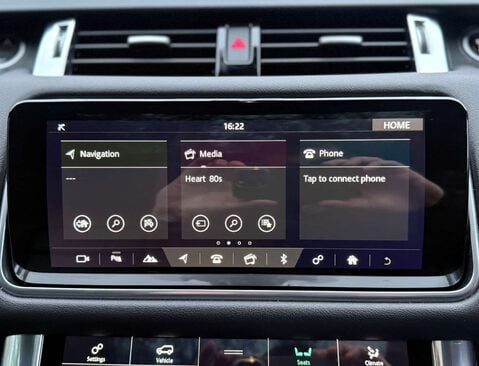 Land Rover Range Rover Sport 3.0 Range Rover Sport HSE Silver D MHEV Auto 4WD 5dr 57