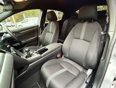 Honda Civic 1.0 Civic SR VTec 5dr 34