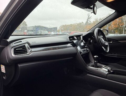 Honda Civic 1.0 Civic SR VTec 5dr 44