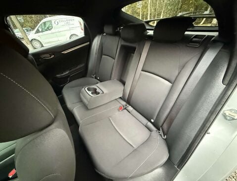 Honda Civic 1.0 Civic SR VTec 5dr 26