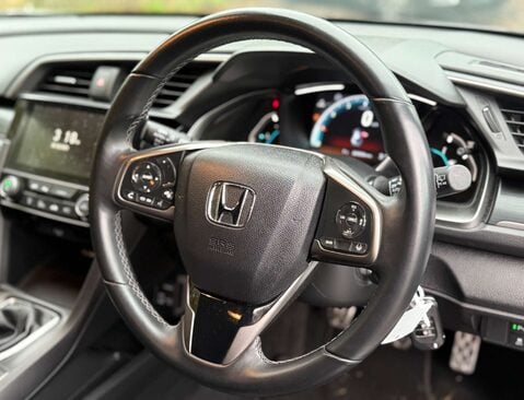 Honda Civic 1.0 Civic SR VTec 5dr 35