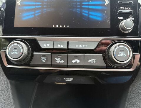 Honda Civic 1.0 Civic SR VTec 5dr 43