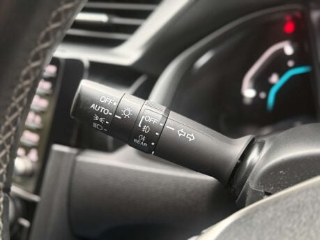 Honda Civic 1.0 Civic SR VTec 5dr 47