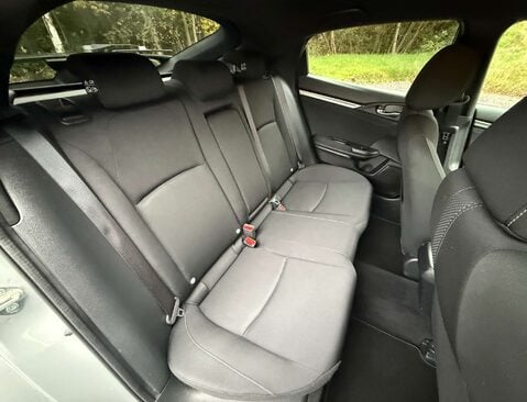 Honda Civic 1.0 Civic SR VTec 5dr 15