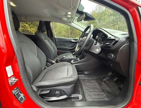 Ford Fiesta 1.0 Fiesta Active 1 T 5dr 31