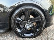 Land Rover Discovery 3.0 Discovery Dynamic HSE D MHEV A 4WD 5dr 18