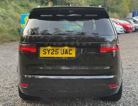 Land Rover Discovery 3.0 Discovery Dynamic HSE D MHEV A 4WD 5dr 4