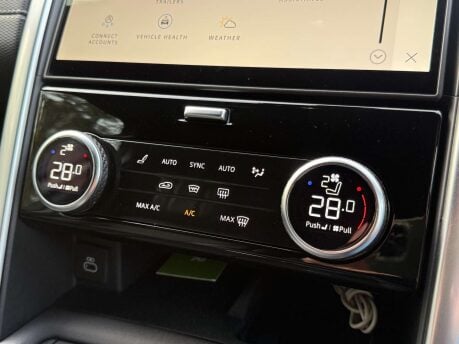 Land Rover Discovery 3.0 Discovery Dynamic HSE D MHEV A 4WD 5dr 39