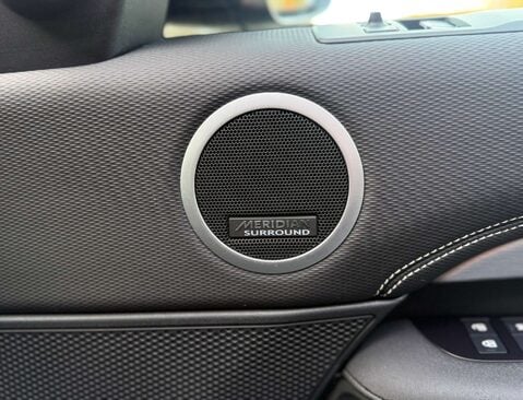 Land Rover Discovery 3.0 Discovery Dynamic HSE D MHEV A 4WD 5dr 22