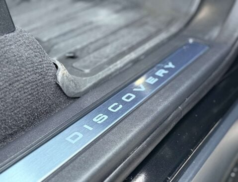 Land Rover Discovery 3.0 Discovery Dynamic HSE D MHEV A 4WD 5dr 20