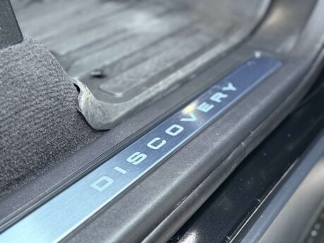 Land Rover Discovery 3.0 Discovery Dynamic HSE D MHEV A 4WD 5dr 20