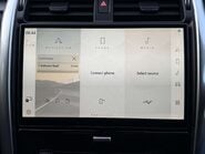 Land Rover Discovery 3.0 Discovery Dynamic HSE D MHEV A 4WD 5dr 33