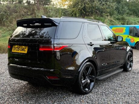 Land Rover Discovery 3.0 Discovery Dynamic HSE D MHEV A 4WD 5dr 3