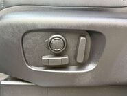 Land Rover Discovery 3.0 Discovery Dynamic HSE D MHEV A 4WD 5dr 31