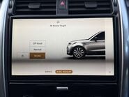 Land Rover Discovery 3.0 Discovery Dynamic HSE D MHEV A 4WD 5dr 36