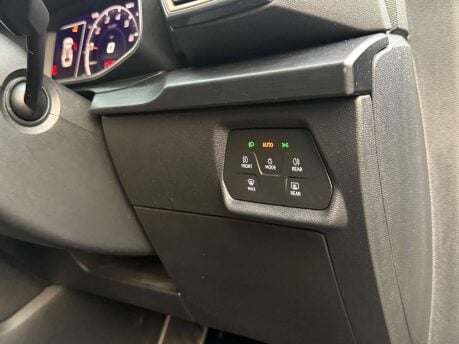 Cupra Formentor 1.5 Formentor V2 TSi Semi-Auto 5dr 32