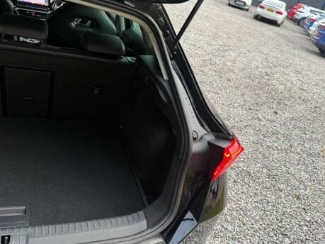 Cupra Formentor 1.5 Formentor V2 TSi Semi-Auto 5dr 12