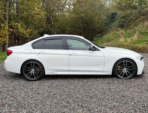 BMW 3 Series 3.0 330d xDrive M Sport Auto 4WD 4dr 2