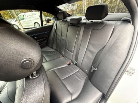BMW 3 Series 3.0 330d xDrive M Sport Auto 4WD 4dr 17
