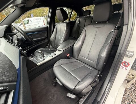 BMW 3 Series 3.0 330d xDrive M Sport Auto 4WD 4dr 23