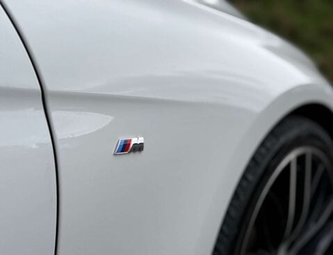 BMW 3 Series 3.0 330d xDrive M Sport Auto 4WD 4dr 44