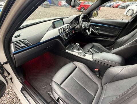 BMW 3 Series 3.0 330d xDrive M Sport Auto 4WD 4dr 21