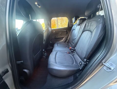 Mini Countryman 1.5 Countryman Cooper Exclusive Auto 5dr 14