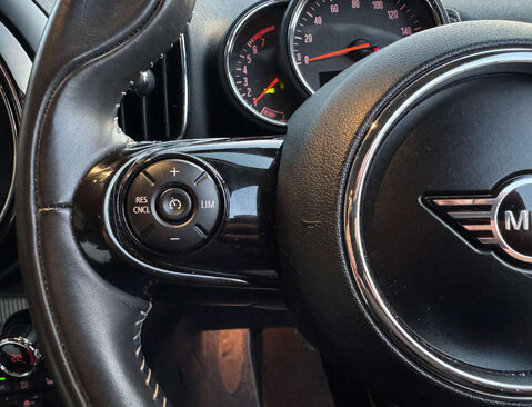 Mini Countryman 1.5 Countryman Cooper Exclusive Auto 5dr 30