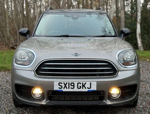 Mini Countryman 1.5 Countryman Cooper Exclusive Auto 5dr 8