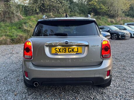 Mini Countryman 1.5 Countryman Cooper Exclusive Auto 5dr