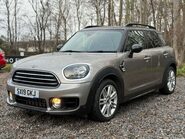 Mini Countryman 1.5 Countryman Cooper Exclusive Auto 5dr 7